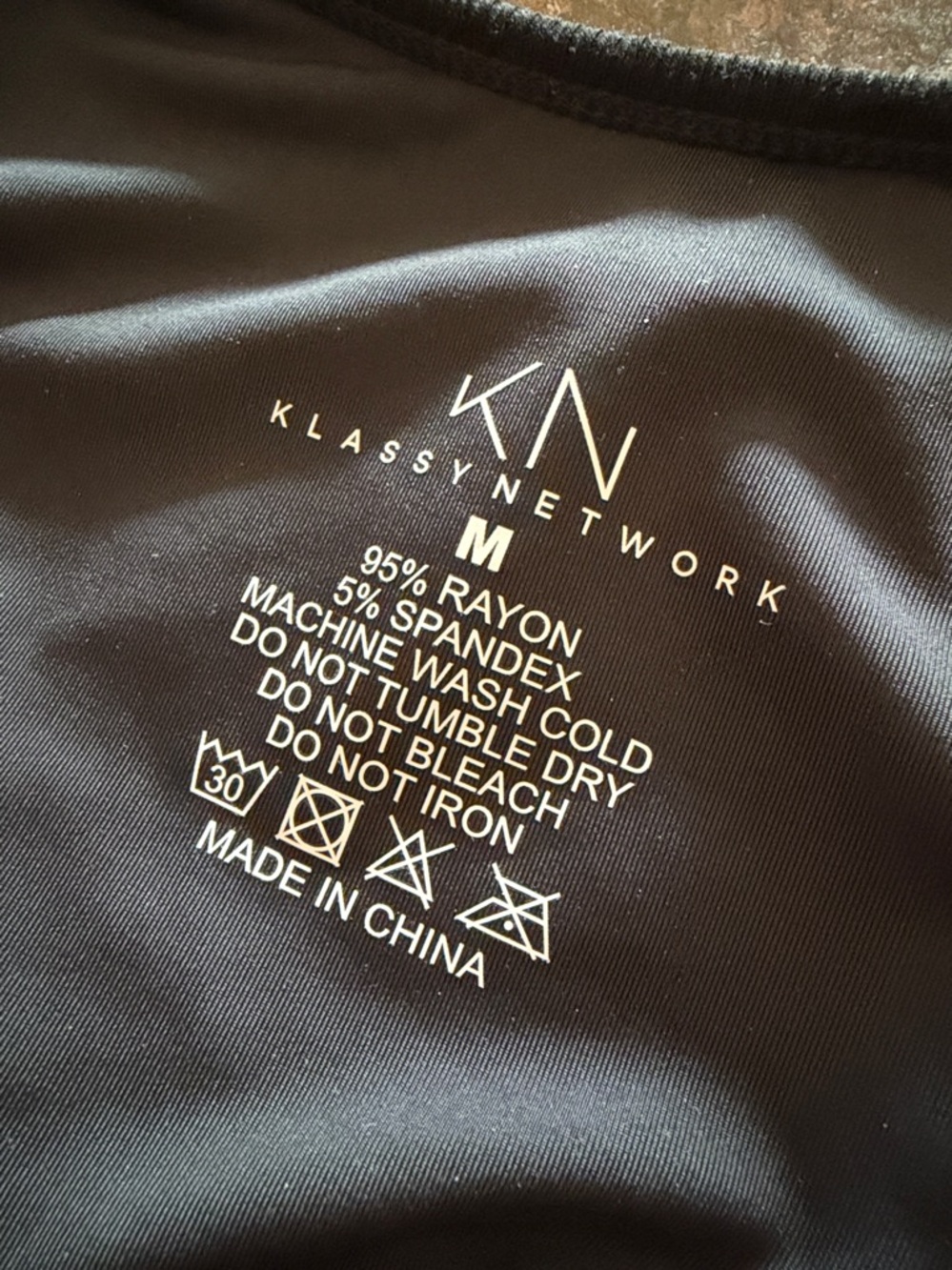 Klassy Network Ribbed Brami Henley Top - Picture 5 of 5